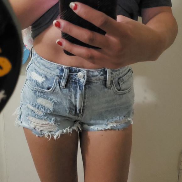 High Rise Shorts - Picture 5 of 5